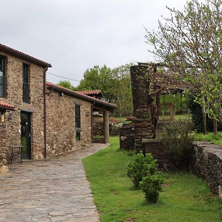 Fogar De Lecer Guest House Arzua Exterior photo